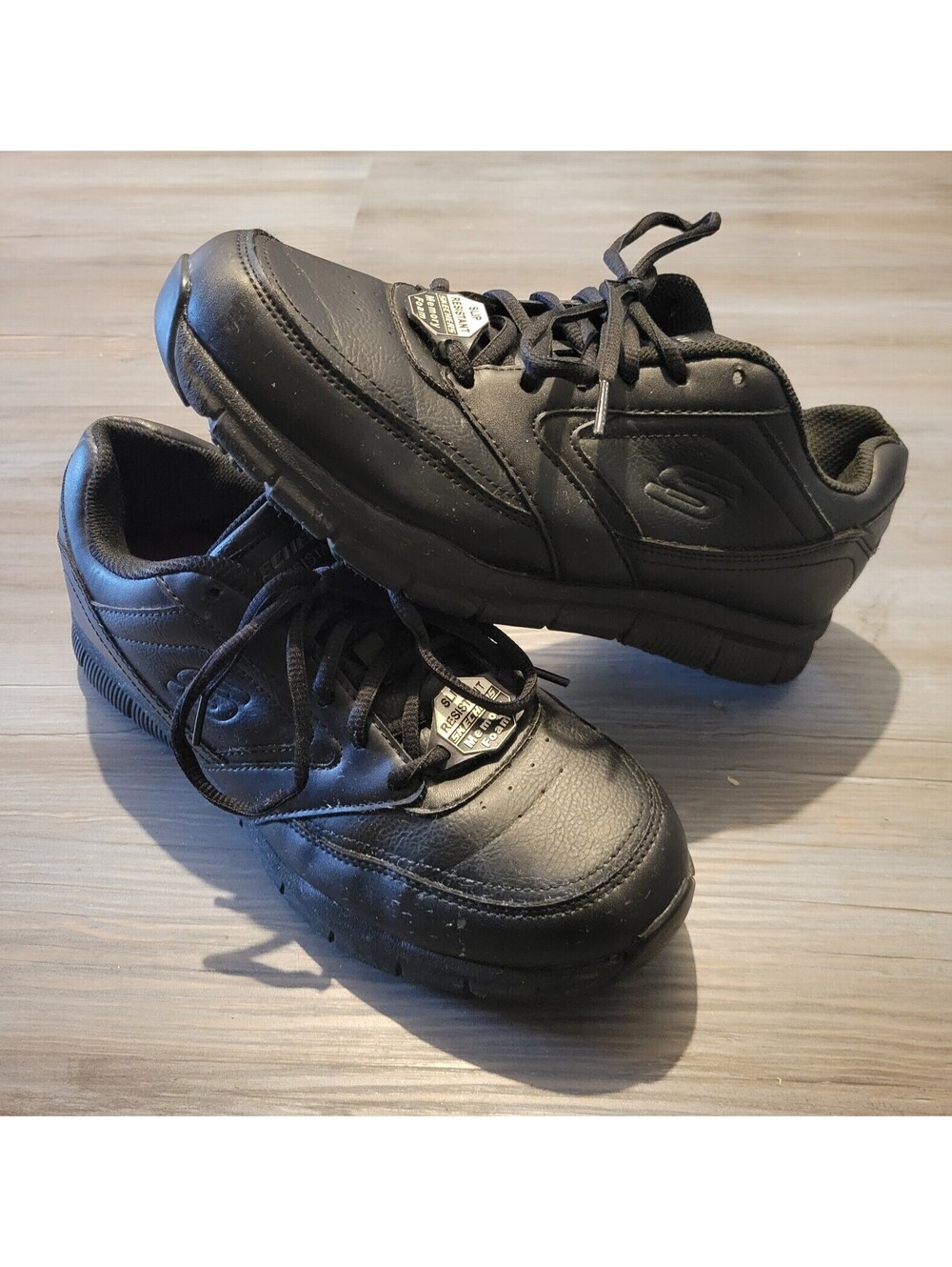 Skechers Work Slip-resistant women’s work shoes Size 10